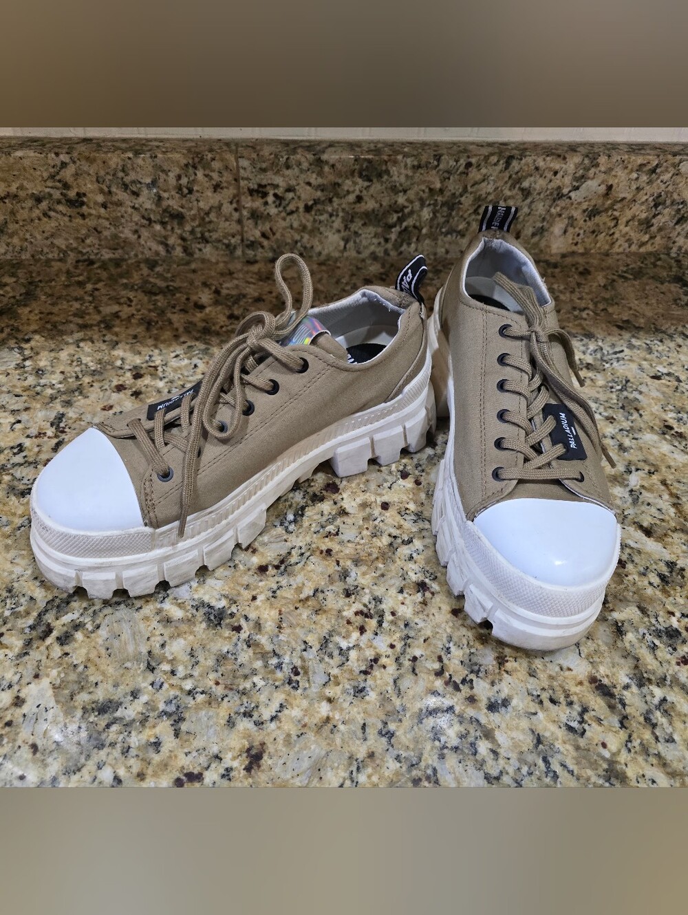 Palladium Women's 8.5 Revolt Lo TX Olive Khaki Lugged Platform Sneakers Chunky